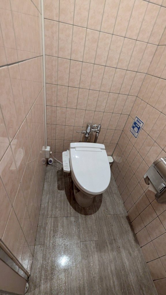 堺市　トイレ撤去工事