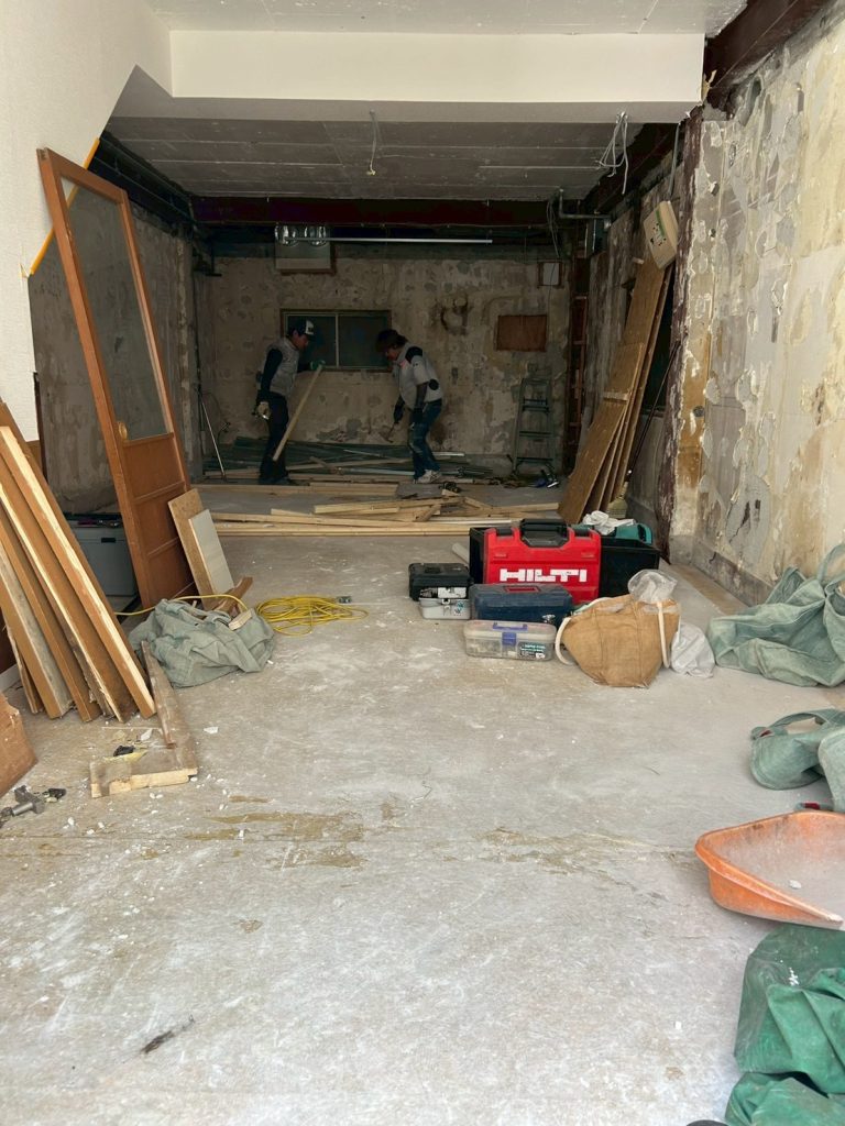 店舗改装工事　大阪市