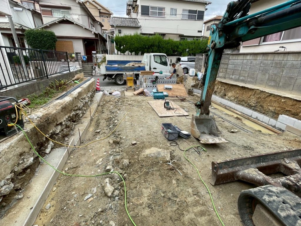 戸建ての解体工事　直建築
